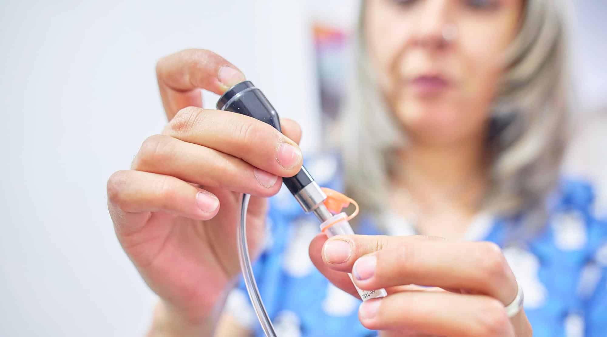 Cât de importante sunt analizele de sânge pentru sănătatea companionilor noștri